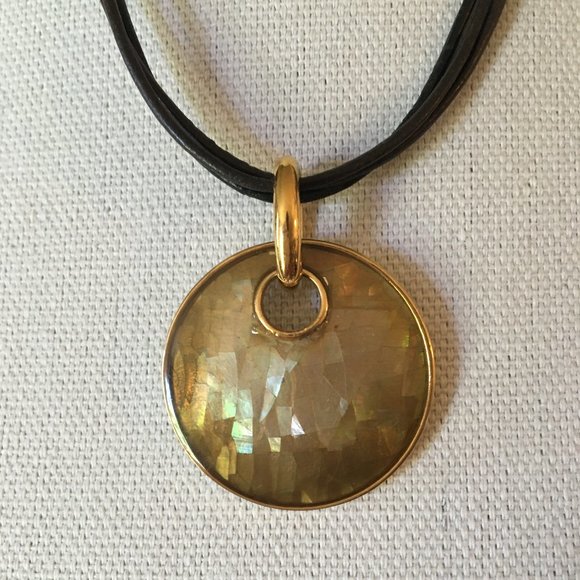 Lia Sophia Leather Necklace Cracked Beige Pendant - Picture 7 of 13